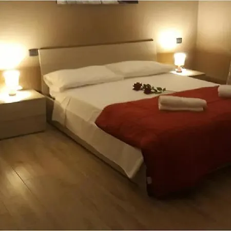 Emilia Self Check In Apartment Parma